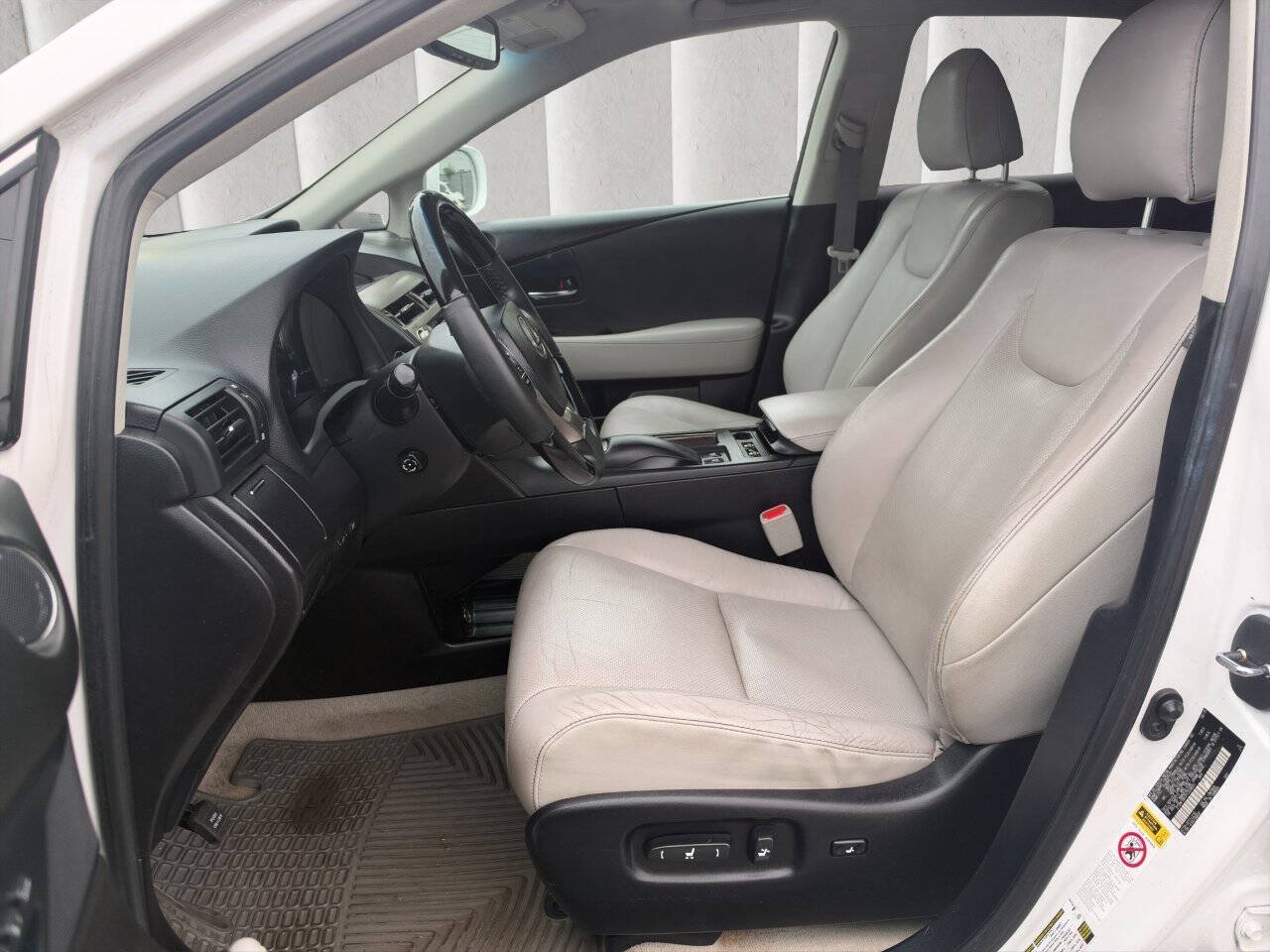 Used 2015 Lexus RX 350 AWD image 9