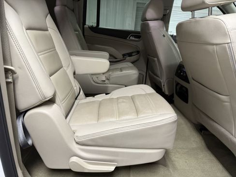Used 2018 GMC Yukon XL Denali w/ Denali Ultimate Package image 31