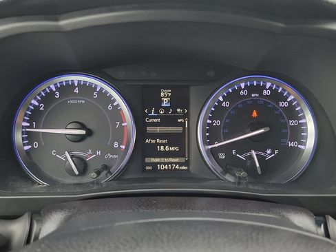 Used 2015 Toyota Highlander Limited Platinum AWD/4WD image 22