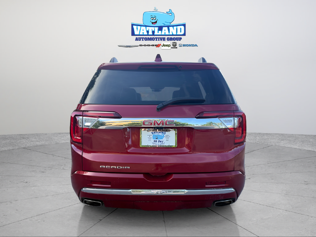 Used 2020 GMC Acadia Denali w/ Technology Package FWD image 4