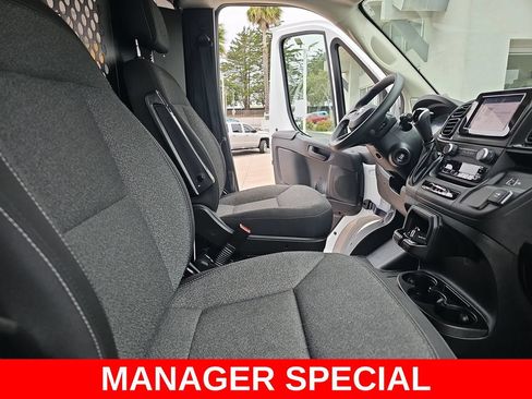 Used 2025 RAM ProMaster 2500 w/ U-Haul Equipment Group FWD image 10