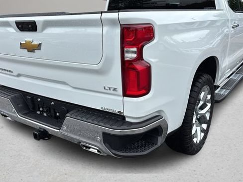Used 2025 Chevrolet Silverado 1500 LTZ w/ LTZ Premium Package AWD/4WD image 36