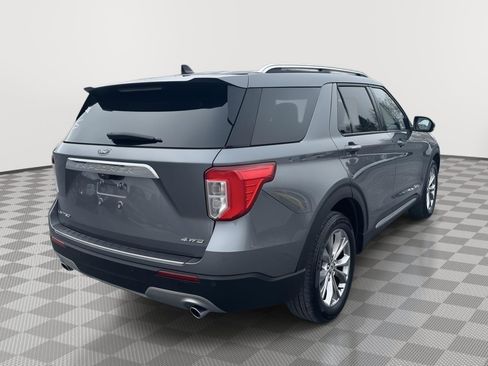 Used 2022 Ford Explorer Limited w/ Equipment Group 301A image 5