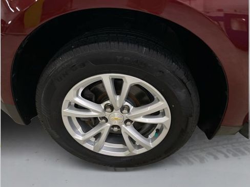Used 2017 Chevrolet Equinox LT w/ Convenience Package AWD/4WD image 18