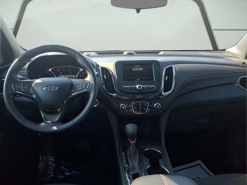 Certified 2023 Chevrolet Equinox RS AWD/4WD image 11