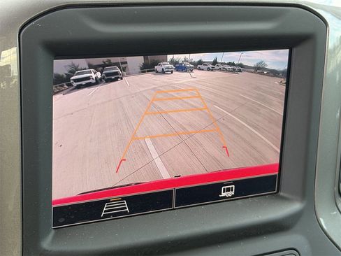 Certified 2024 Chevrolet Silverado 1500 Custom image 18