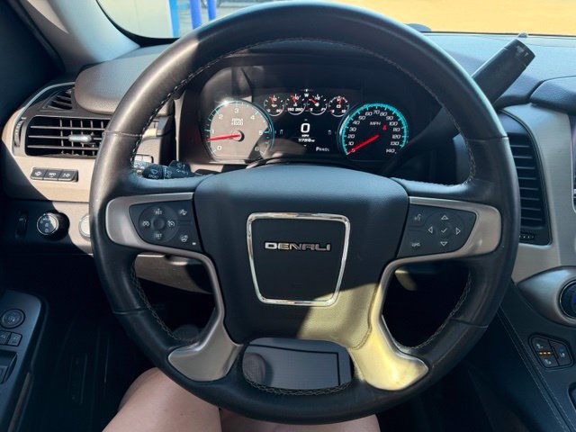 Used 2018 GMC Yukon Denali w/ Open Road Package AWD/4WD image 22