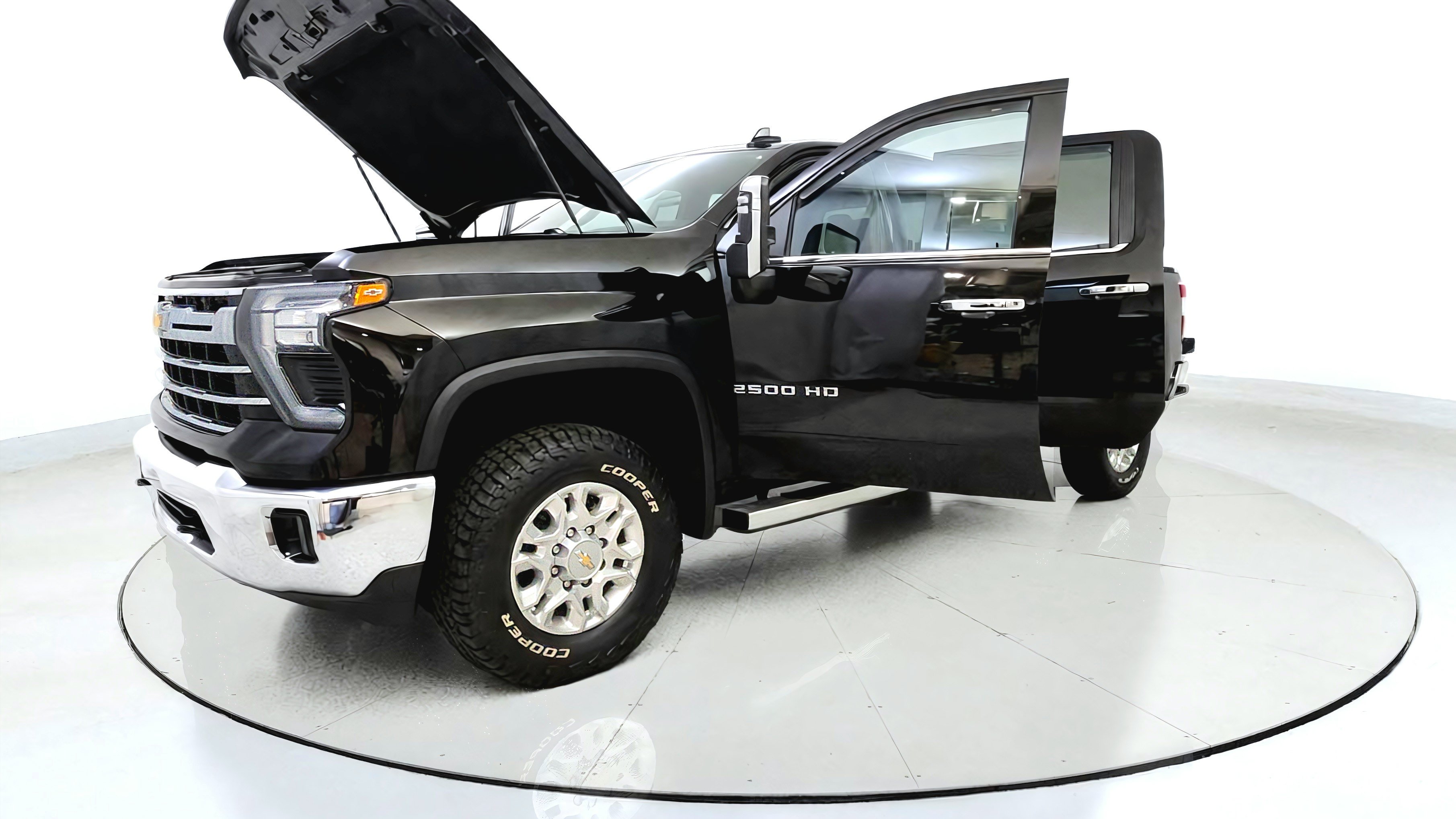 Used 2024 Chevrolet Silverado 2500 LTZ AWD/4WD image 11