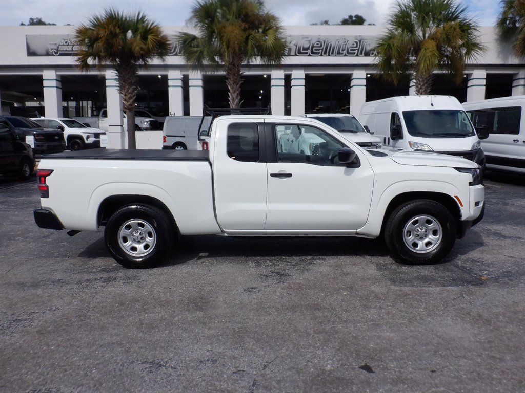 Used 2024 Nissan Frontier S w/ Technology Package RWD image 1