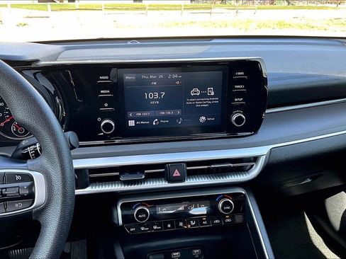 Used 2023 Kia K5 LXS image 6