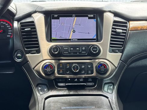 Used 2016 GMC Yukon XL Denali w/ Open Road Package AWD/4WD image 18