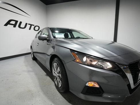 Used 2022 Nissan Altima 2.5 S image 24
