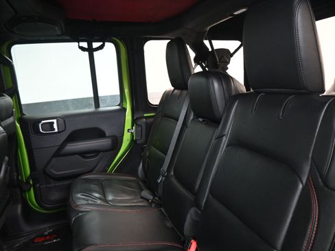 Used 2019 Jeep Wrangler Unlimited Rubicon image 18