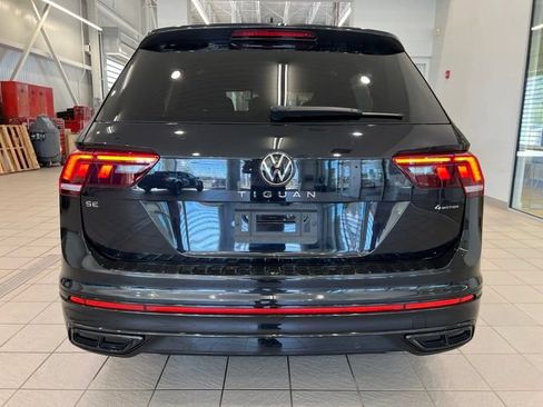 Used 2023 Volkswagen Tiguan SE R-Line AWD/4WD image 6