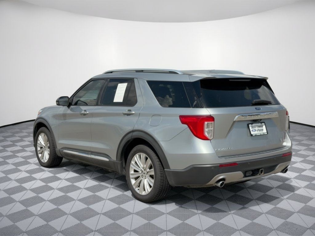 Used 2020 Ford Explorer Limited w/ Class III Trailer Tow Package RWD image 3