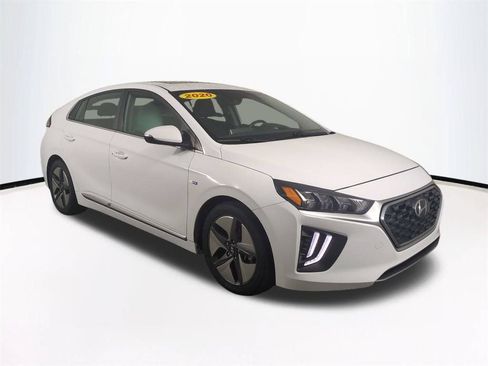Used 2020 Hyundai Ioniq SEL FWD image 2