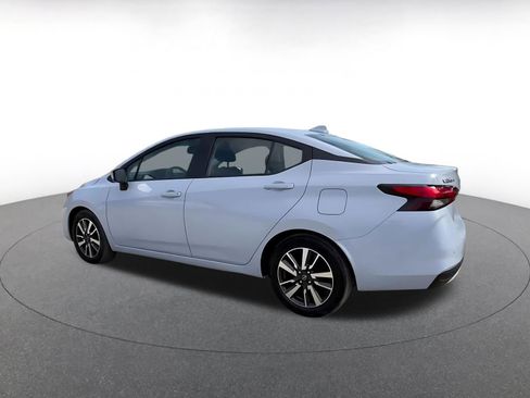 Used 2025 Nissan Versa SV FWD image 10