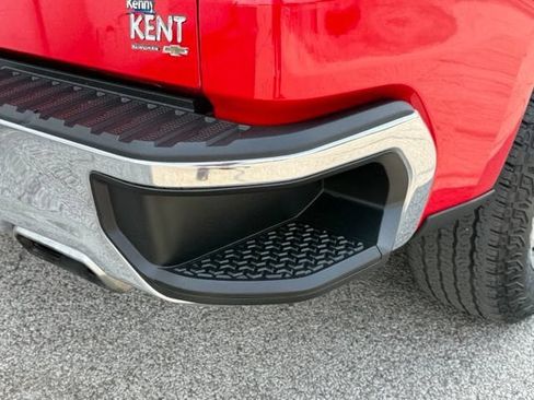 Certified 2022 Chevrolet Silverado 1500 LT AWD/4WD image 14