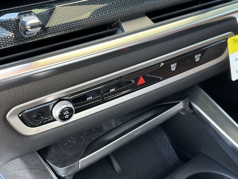 New 2026 BMW X5 xDrive50e image 62