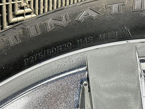 Used 2017 RAM 1500 Express image 33