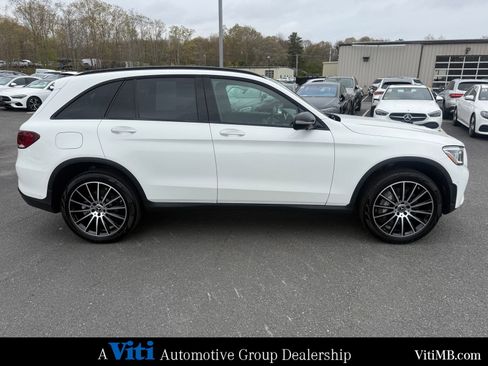 Certified 2022 Mercedes-Benz GLC 300 image 9