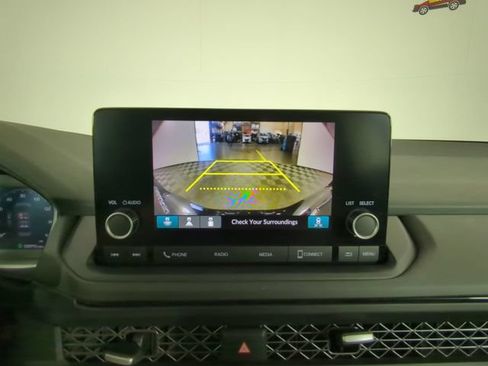 Used 2023 Honda Accord EX image 22