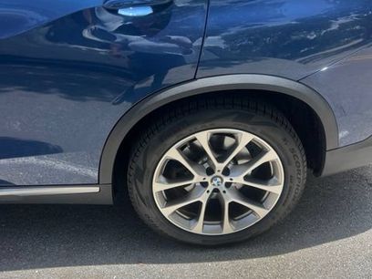 Used 2022 BMW X5 xDrive40i w/ Premium Package