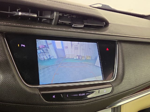 Used 2018 Cadillac XT5 Luxury w/ Driver Awareness Package FWD image 20