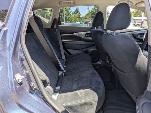 Used 2018 Nissan Murano S image 30
