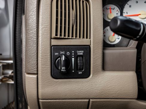 Used 2003 Dodge Ram 1500 Truck ST AWD/4WD image 21