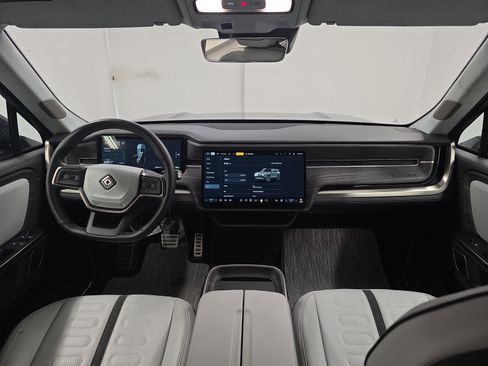 Used 2023 Rivian R1S Adventure AWD/4WD image 27