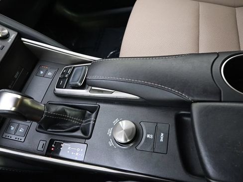Used 2019 Lexus IS 300 AWD w/ Navigation Package image 33