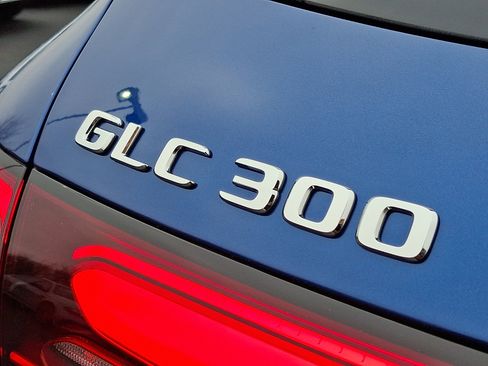Used 2026 Mercedes-Benz GLC 300 GLC 300 image 23