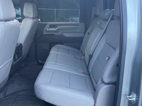 Used 2025 GMC Sierra 2500 SLT w/ SLT Premium Package AWD/4WD image 27