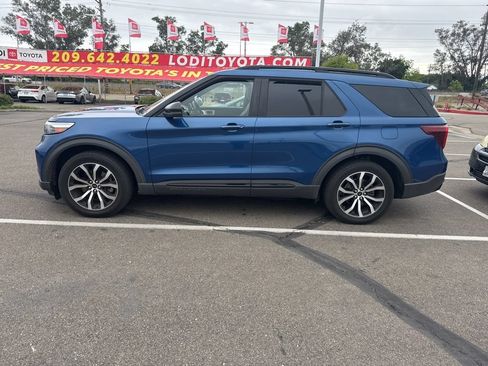 Used 2020 Ford Explorer ST w/ Premium Technology Package AWD/4WD image 2