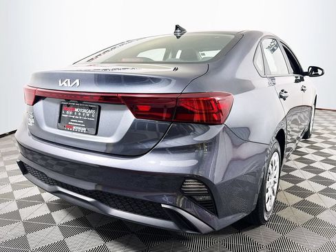 Used 2024 Kia Forte LX FWD image 7