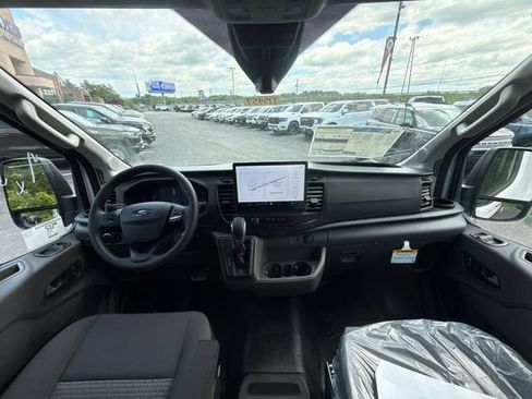 New 2026 Ford Transit 250 148 High Roof RWD image 21