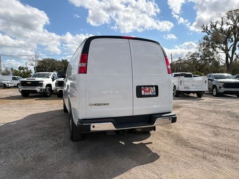 New 2026 Chevrolet Express 2500 Work Van 3D Cargo Van w/ Driver Convenience Package image 10