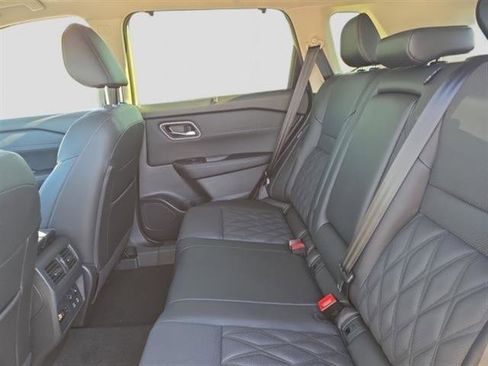 New 2026 Nissan Rogue Platinum w/ Platinum Premium Package image 23