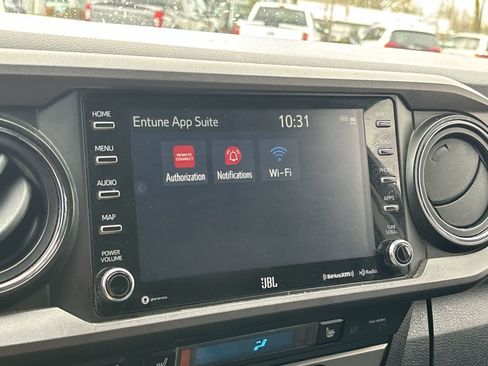 Used 2021 Toyota Tacoma TRD Sport image 20