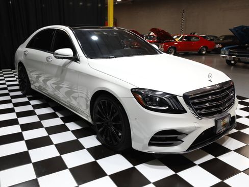 Used 2019 Mercedes-Benz S 560 4MATIC Sedan image 13