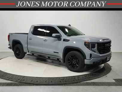 Used 2024 GMC Sierra 1500 Elevation w/ Preferred Package