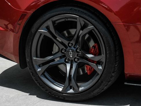 Used 2022 Chevrolet Camaro SS RWD image 43