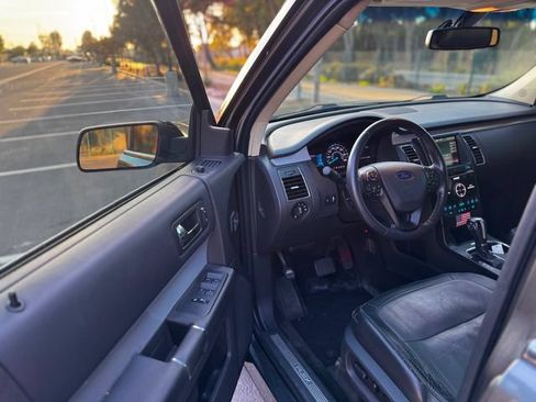 Used 2015 Ford Flex Limited w/ Equipment Group 301A FWD image 24