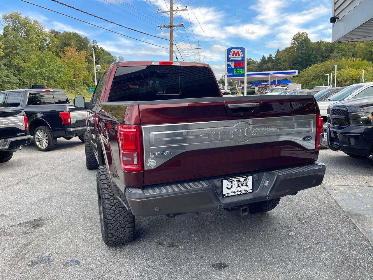 Used 2017 Ford F150 King Ranch w/ Equipment Group 601A Luxury AWD/4WD image 7