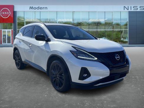 Certified 2023 Nissan Murano SV w/ SV Midnight Edition Package image 3