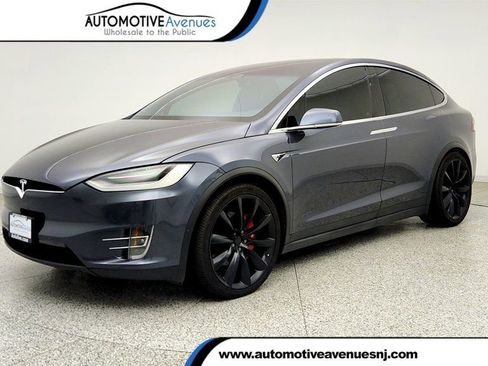 Used 2020 Tesla Model X Long Range AWD/4WD image 1