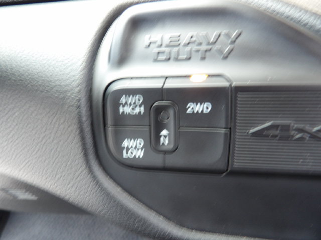 Used 2024 RAM 2500 Laramie w/ Safety Group AWD/4WD image 20