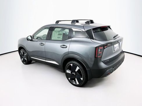New 2026 Nissan Kicks SR image 5