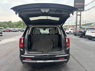 Used 2023 GMC Acadia Denali w/ Denali Ultimate Package AWD/4WD video 5